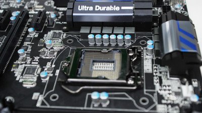 Gigabyte Z87X-D3H Image 04